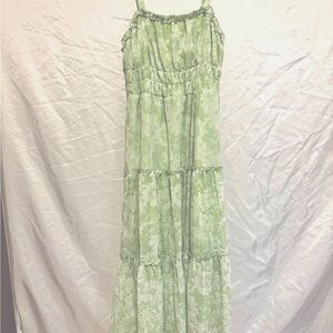 Green Floral Tiered Maxi Dress Medium